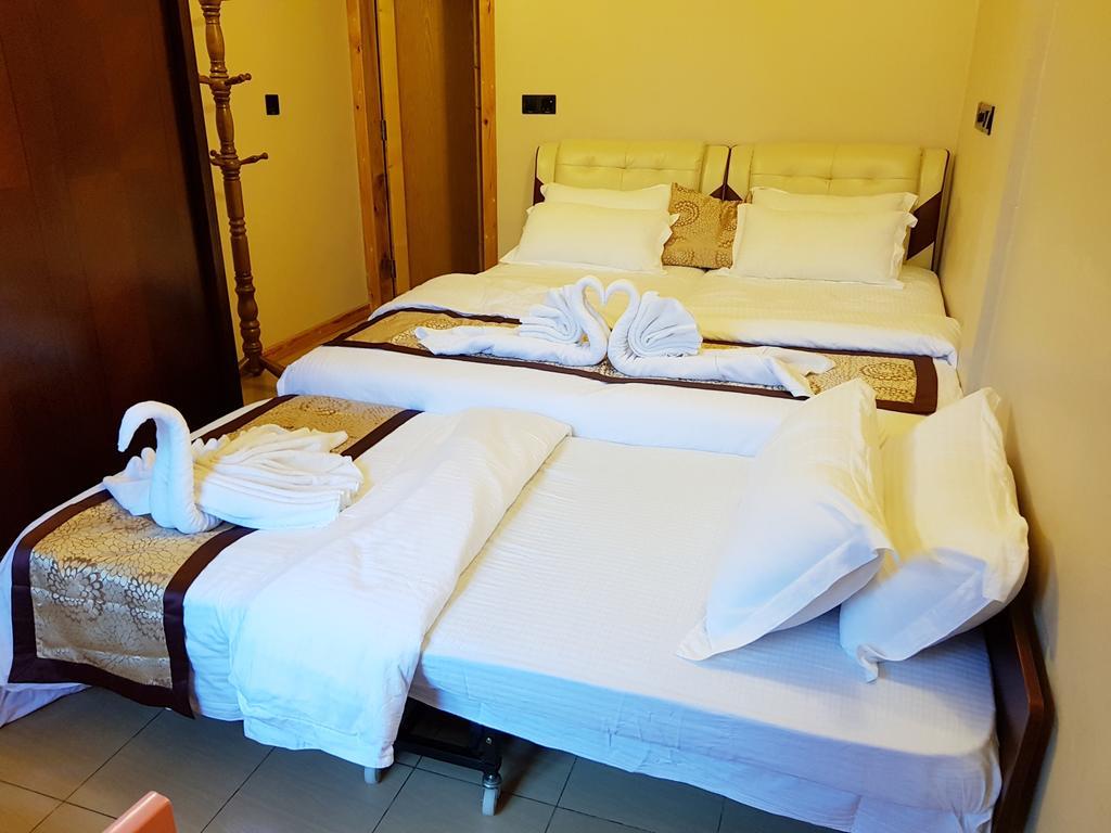乌库拉斯 雷霆旅馆酒店 外观 照片